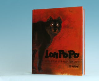 Book #29330 Lon Po Po, A Red-Riding Hood Story From China - 1st Edition/1st Printing. Ed Young