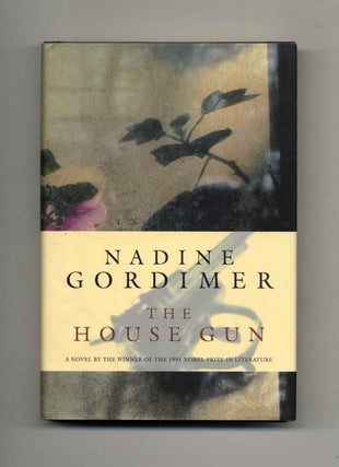 Book #29474 The House Gun - 1st Edition/1st Printing. Nadine Gordimer