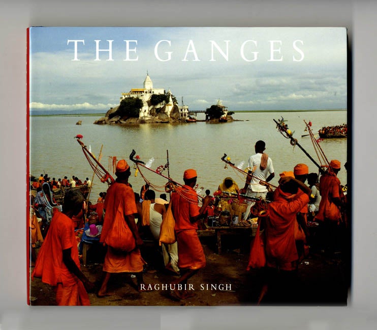 Book #34176 The Ganges - 1st Edition/1st Printing. Raghubir Singh.