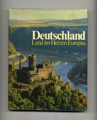 Book #51217 Deutschland: Land Im Herzen Europas. Karlheinz Schonherr