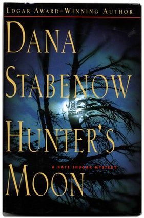 Book #54358 Hunter's Moon - 1st Edition/1st Printing. Dana Stabenow
